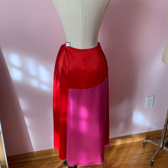 🎉HP🎉NWT! Kate Spade Colorblock Fluid Silk Skirt size 6 - Picture 6 of 11